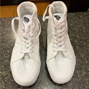 VANS High top men’s shoes, size 10 new without box